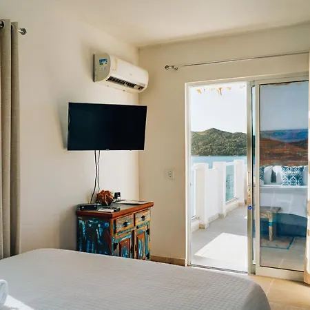 Casa Grega-3